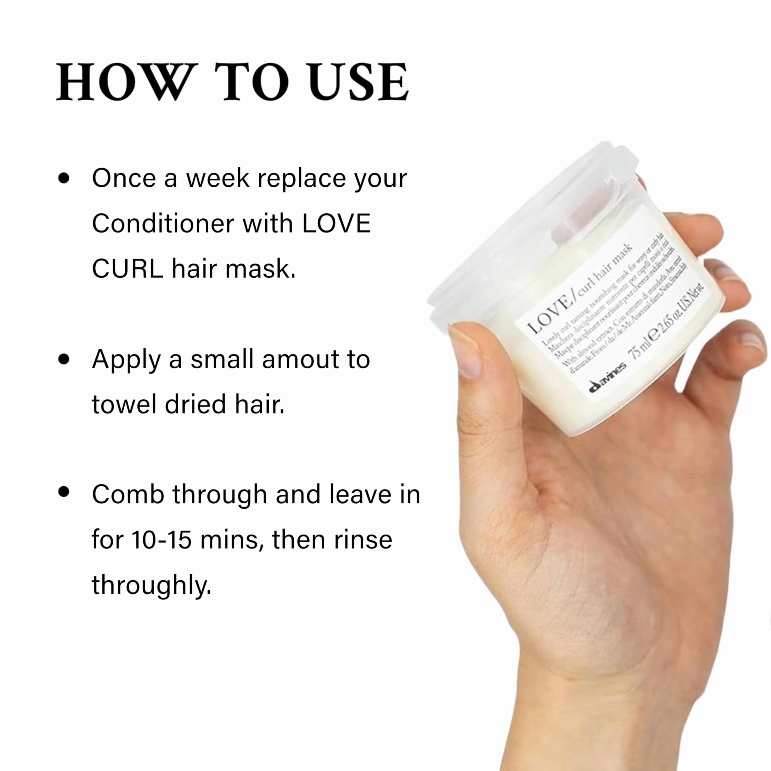 Aplicación en cabello mojado para desenredar con Davines LOVE Curl.