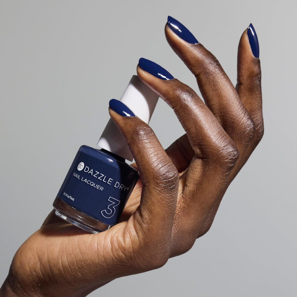 Dazzle Dry: manicura rápida en casa en solo minutos.