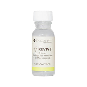 Dazzle Dry Revive: bote-esmalte muestra consistencia lista para retoques.