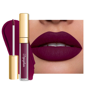 Depuplum barra de labios mate morado oscuro DM20, acabado intenso para look nocturno.