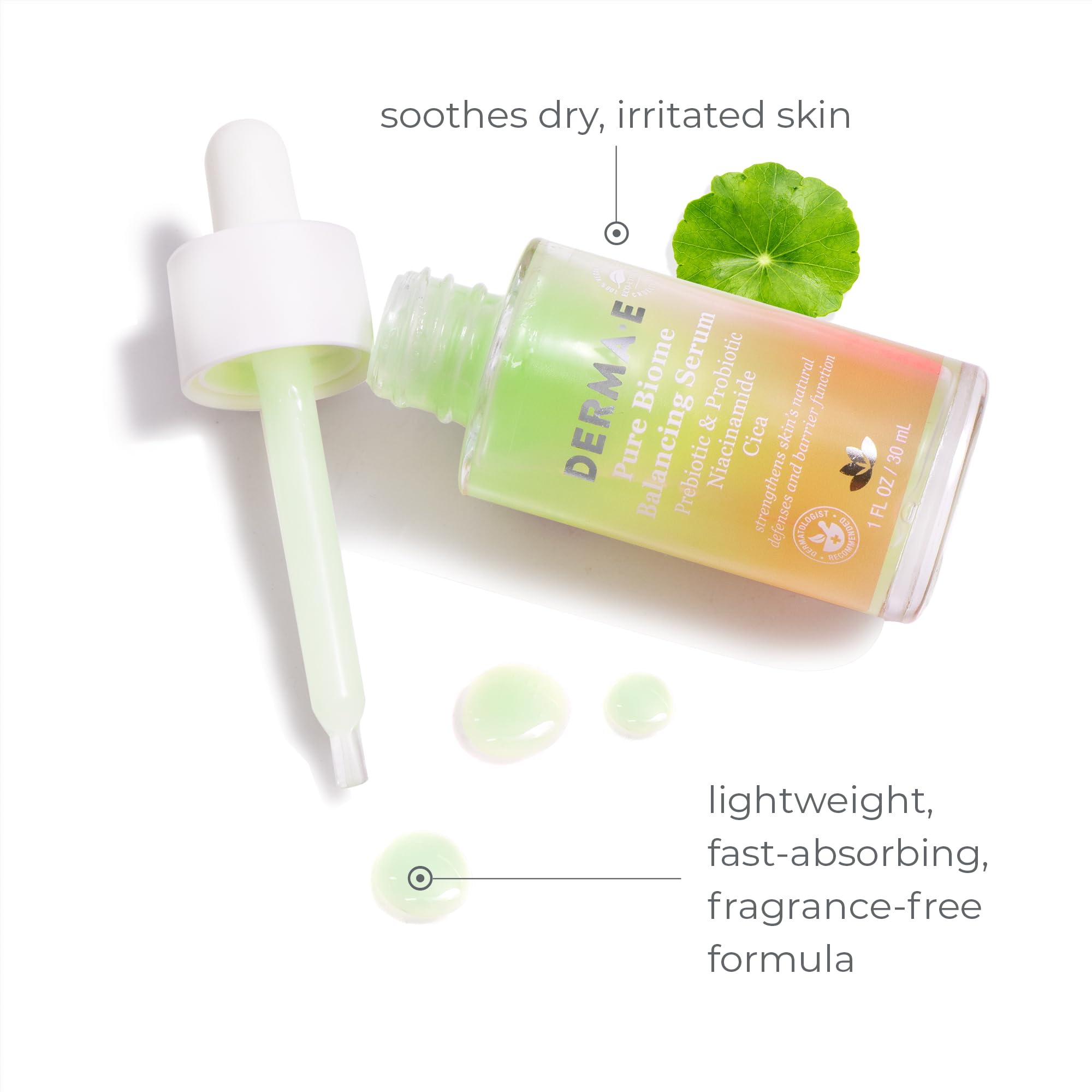 DERMA E Pure Biome Balancing Serum, aplicación en la mano, absorción rápida.