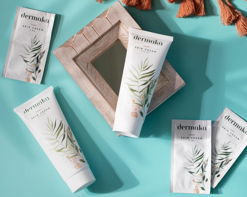 Dermaka envase portátil de 5ml, ideal para llevar.