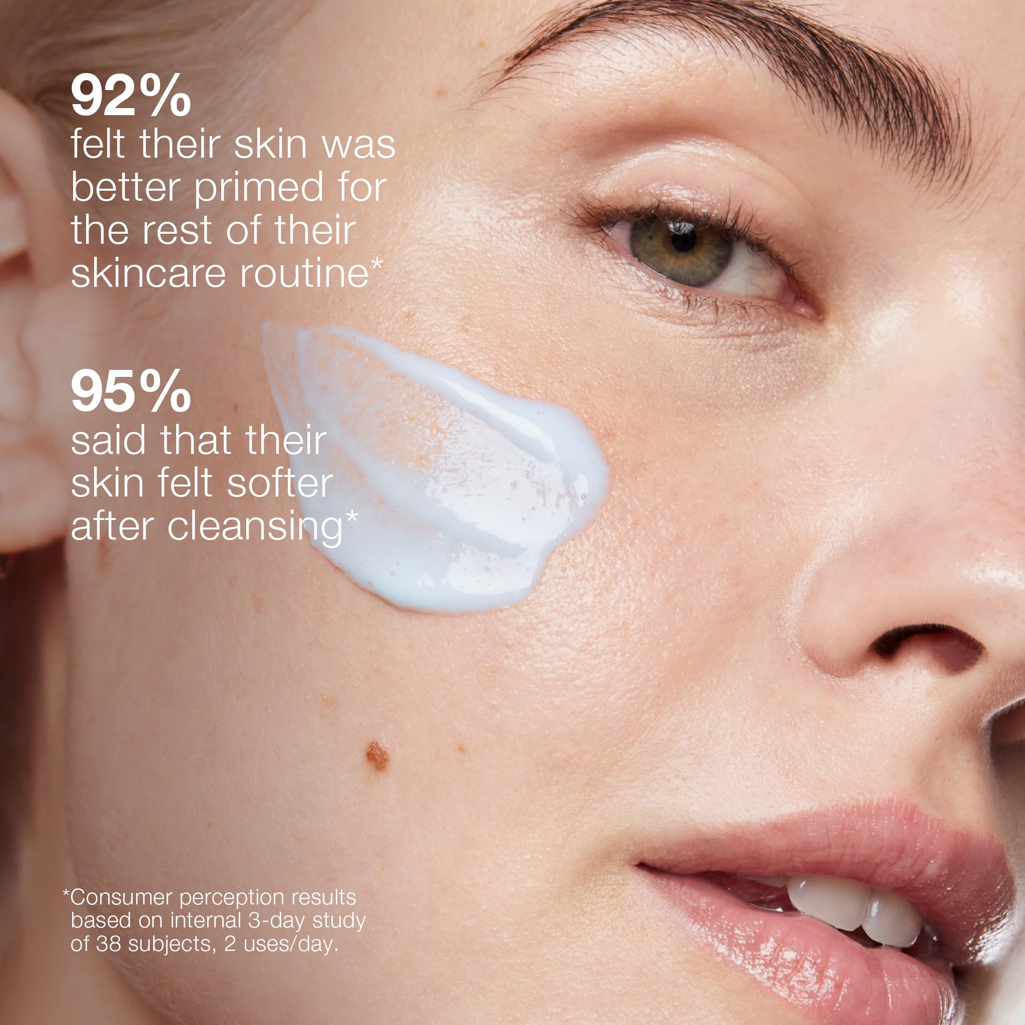 Dermalogica AfterGlow mezcla mucina con loto para mayor hidratación y elasticidad.