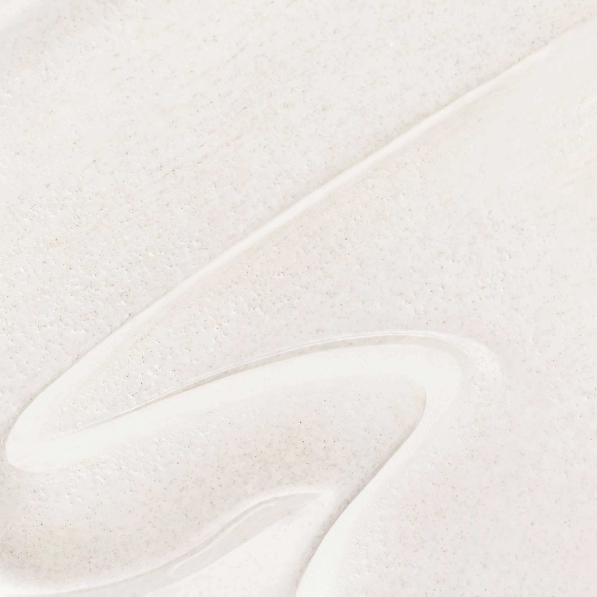 Dermalogica Porescreen, zinc oxide suave ofrece protección y efecto primer.