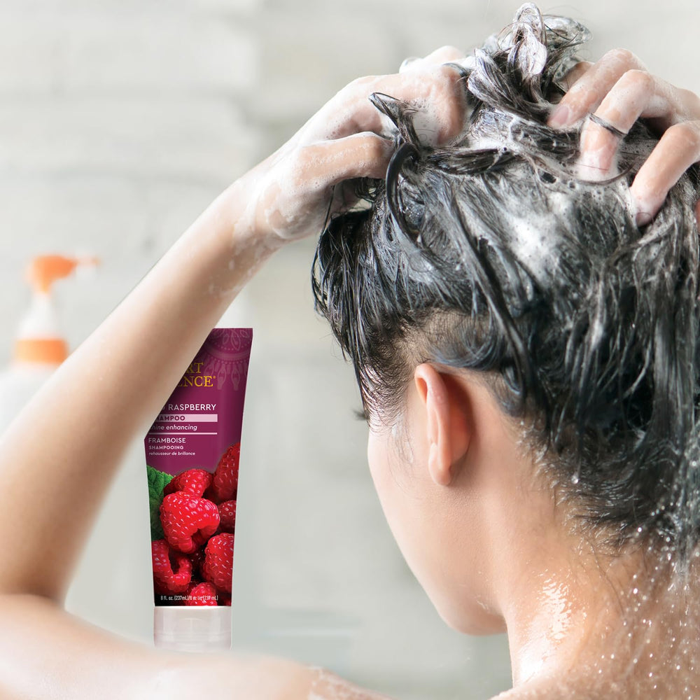 Desert Essence Frambuesa Roja Champú: efecto de brillo natural.