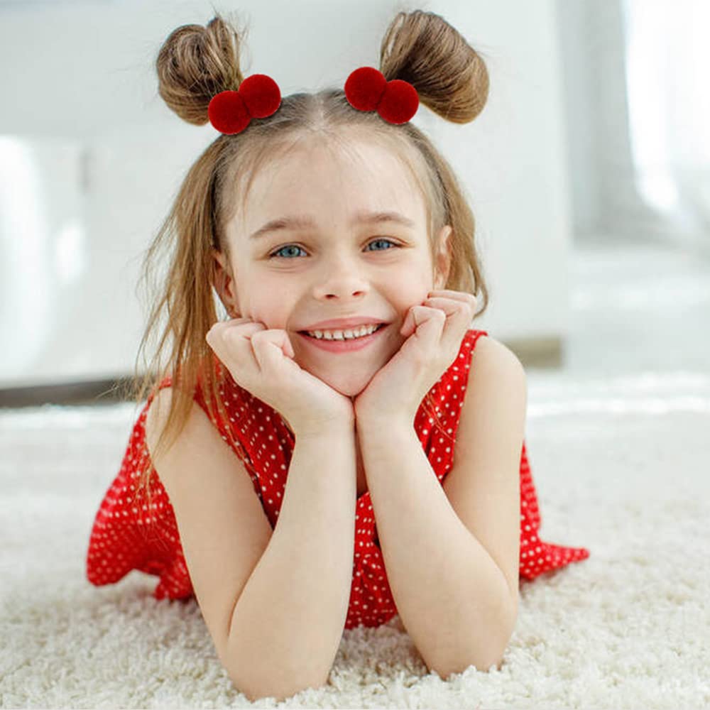 Dizila pompon suave con textura mullida, ideal para peinados duraderos.