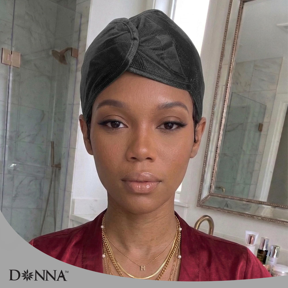 Donna pixie wrap favorece textura pixie saludable y brillo natural.
