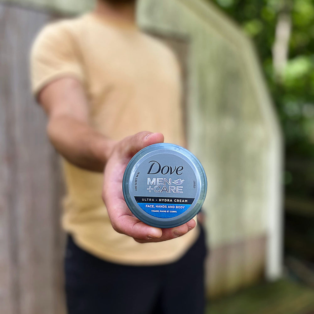 Dove Men+Care Ultra Hydra crema, textura de absorción rápida para piel suave.