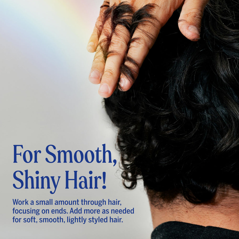 Definición de rizos con Dr. Bronner's crema para cabello de menta.