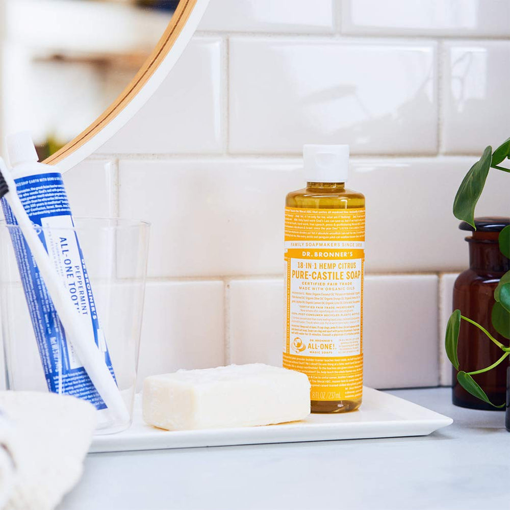 Dr. Bronner's rosa en botella, aroma suave para cuidado personal