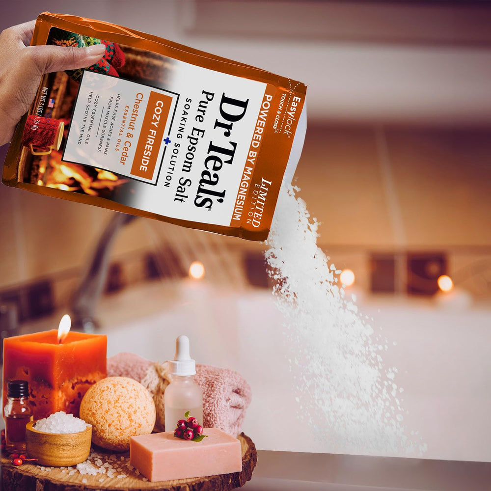 Pies cansados pueden beneficiarse del baño con sal de Epsom Dr Teal's.