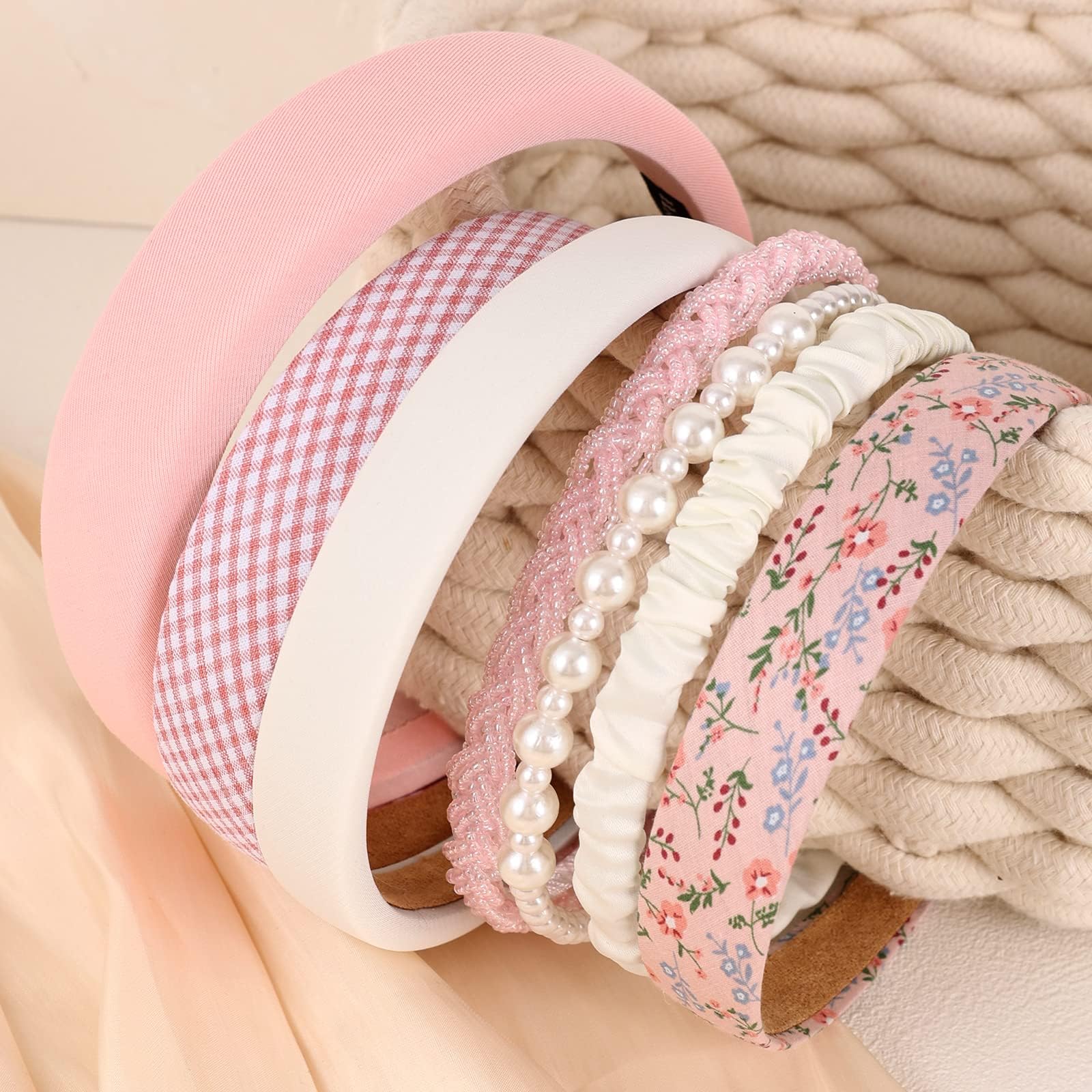 Diadema Drnytunk acolchada con perlas, cómodo para uso prolongado en ocasiones.