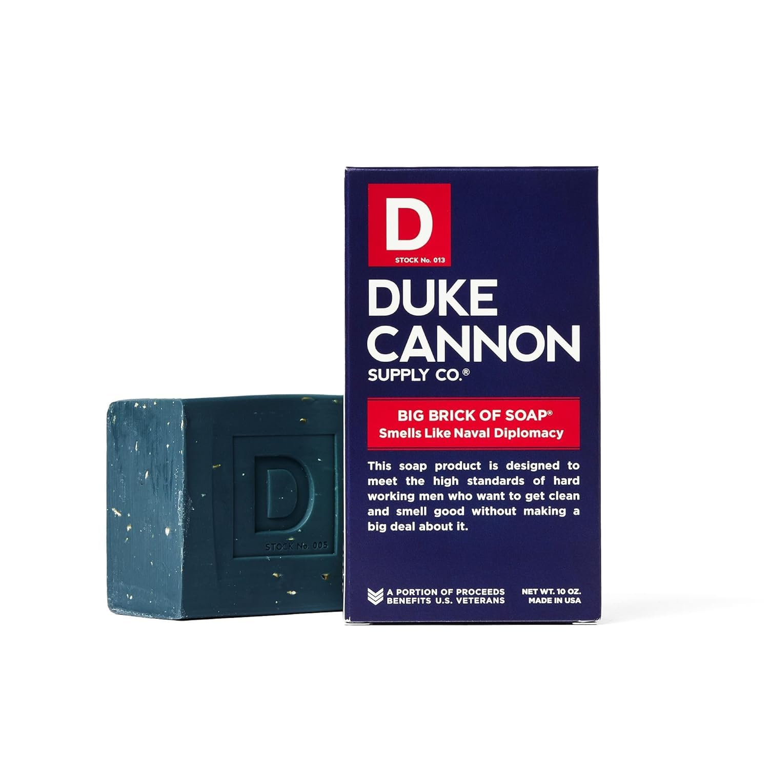 Duke Cannon Naval Diplomacy: espuma marina y fragancia duradera en cada uso.