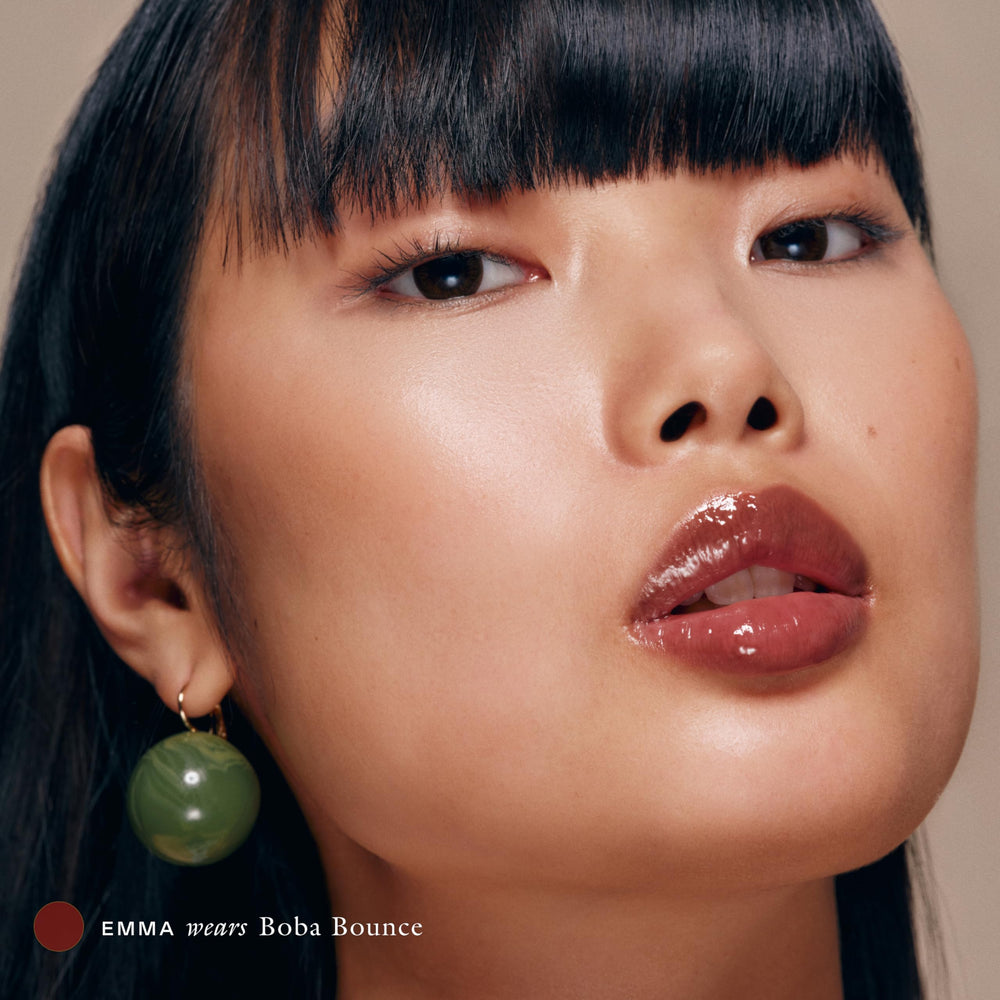 Tono Boba Bounce añade elegancia al maquillaje de labios
