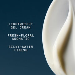 Etiqueta SPF 30 en envase, protección solar diaria para rostro y cuello.