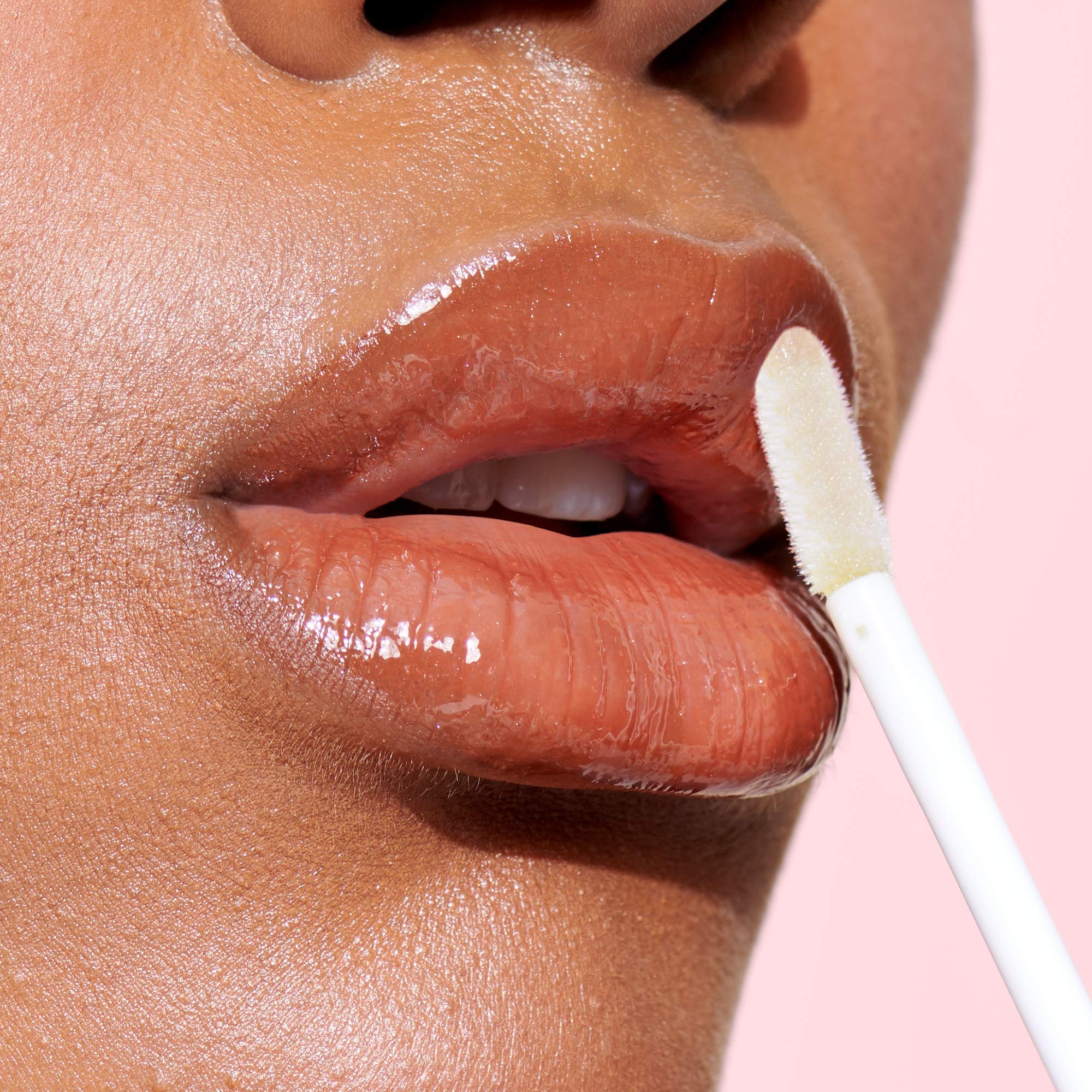 Ingredientes amables con la piel para uso diario con e.l.f. Lip Lacquer.