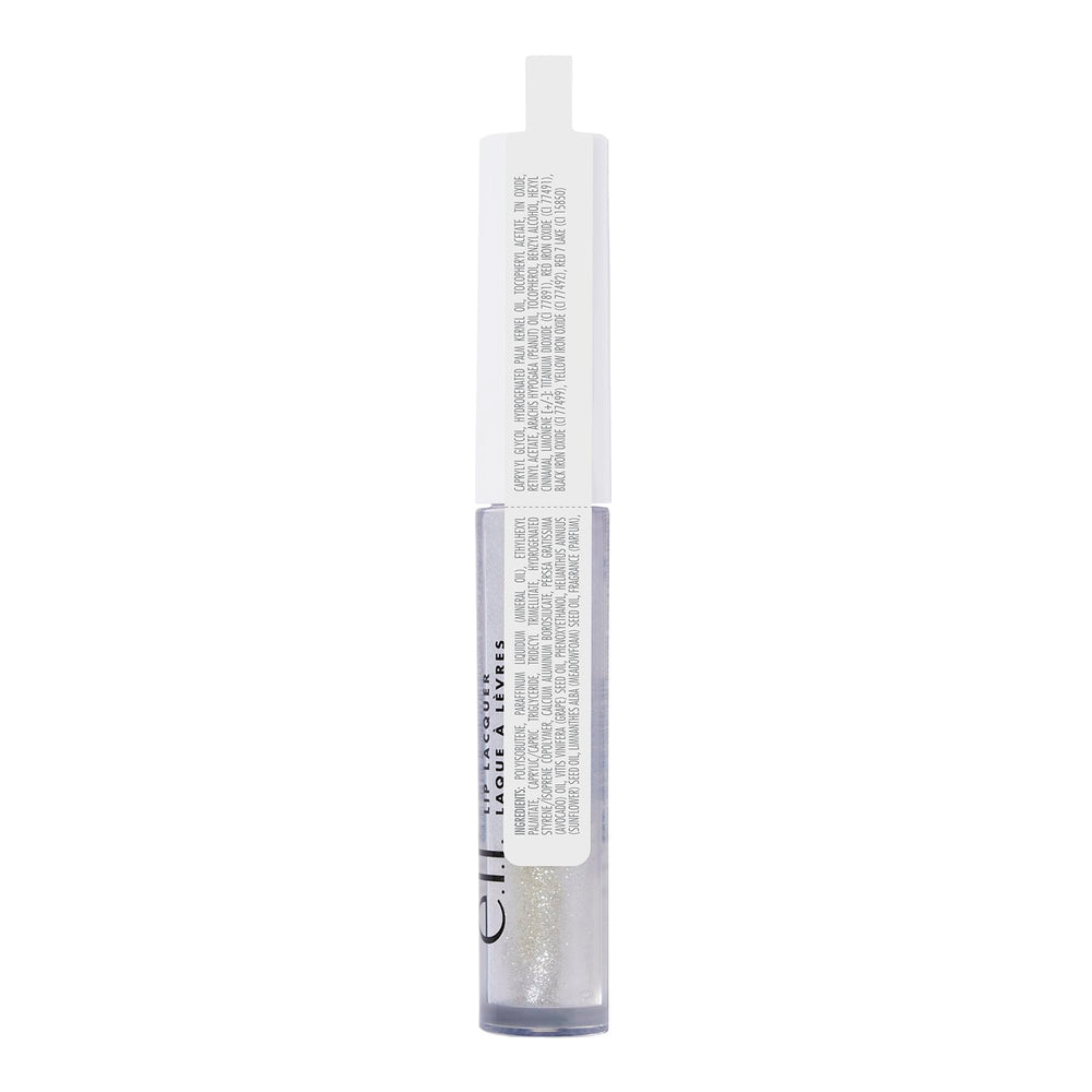 e.l.f. Lip Lacquer ofrece hidratación duradera en labios.