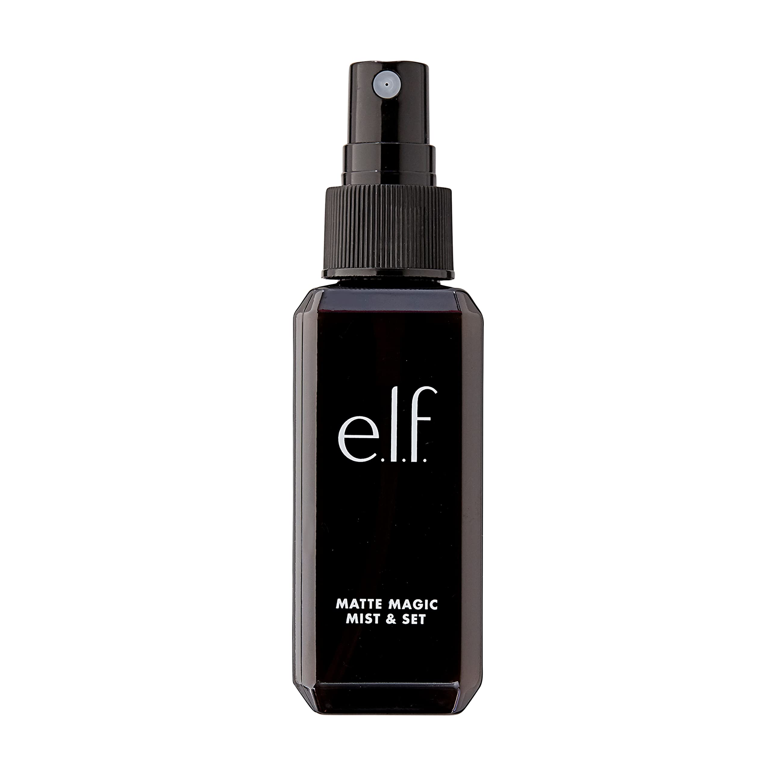 e.l.f. Matte Magic Mist: botella transparente para fijar maquillaje todo el día.