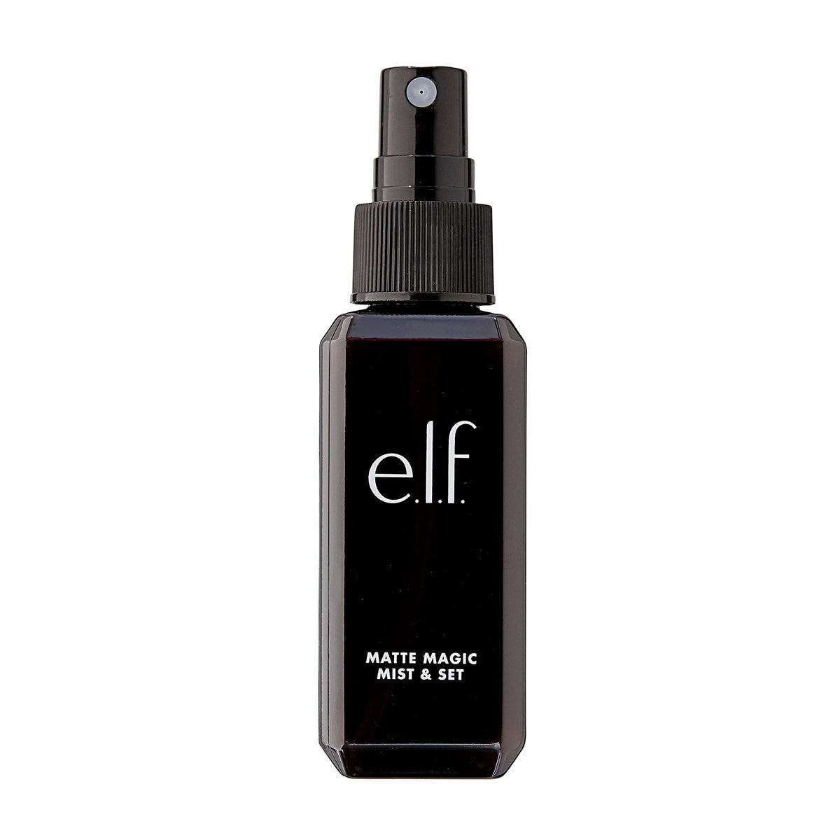 e.l.f. Matte Magic Mist: botella transparente para fijar maquillaje todo el día.