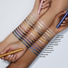 e.l.f. No Budge Shadow Stick, aplicación cremosa para delineado definido y duradero.