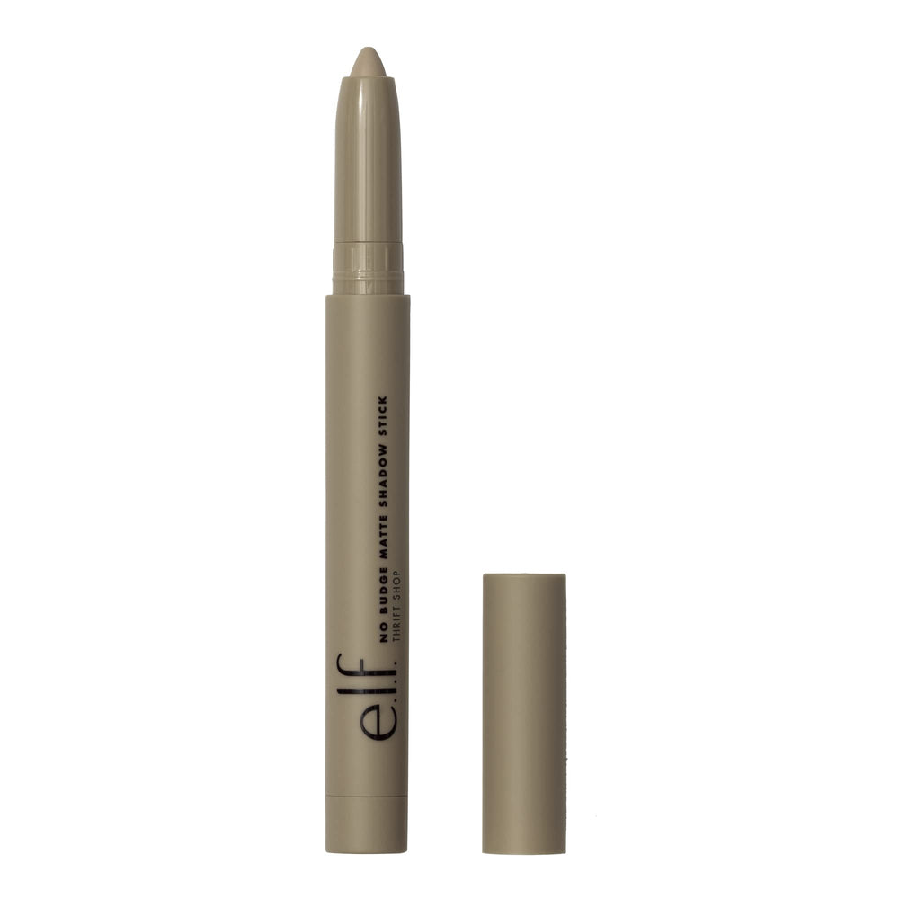 e.l.f. No Budge Matte Sombra Deslizante con ocho tonos intensos para looks creativos.