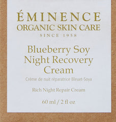 Eminence arandano-soja crema de noche, textura cremosa que ofrece confort durante el sueño.