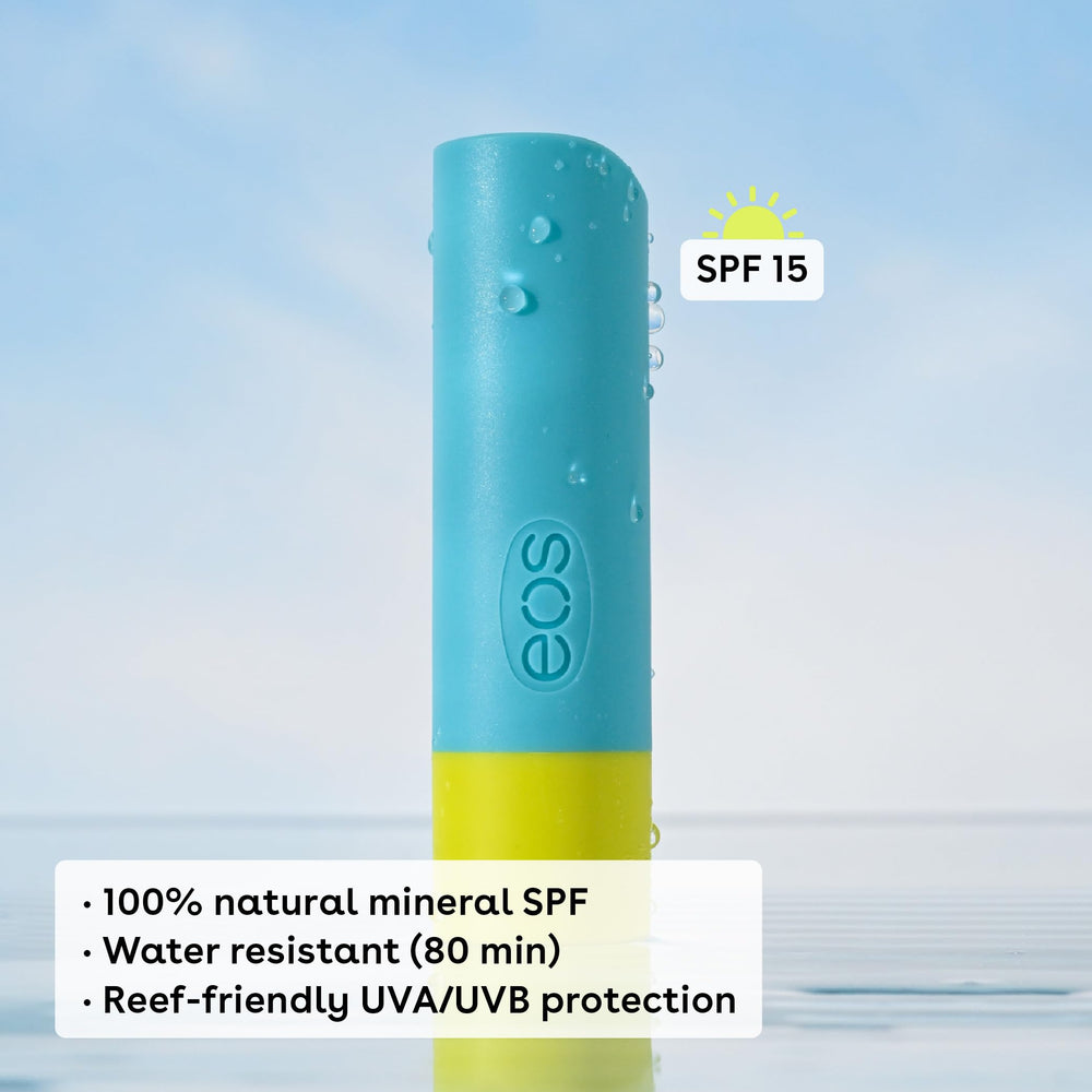 EOS bálsamo labial aroma piña coco SPF 15 para uso diario.