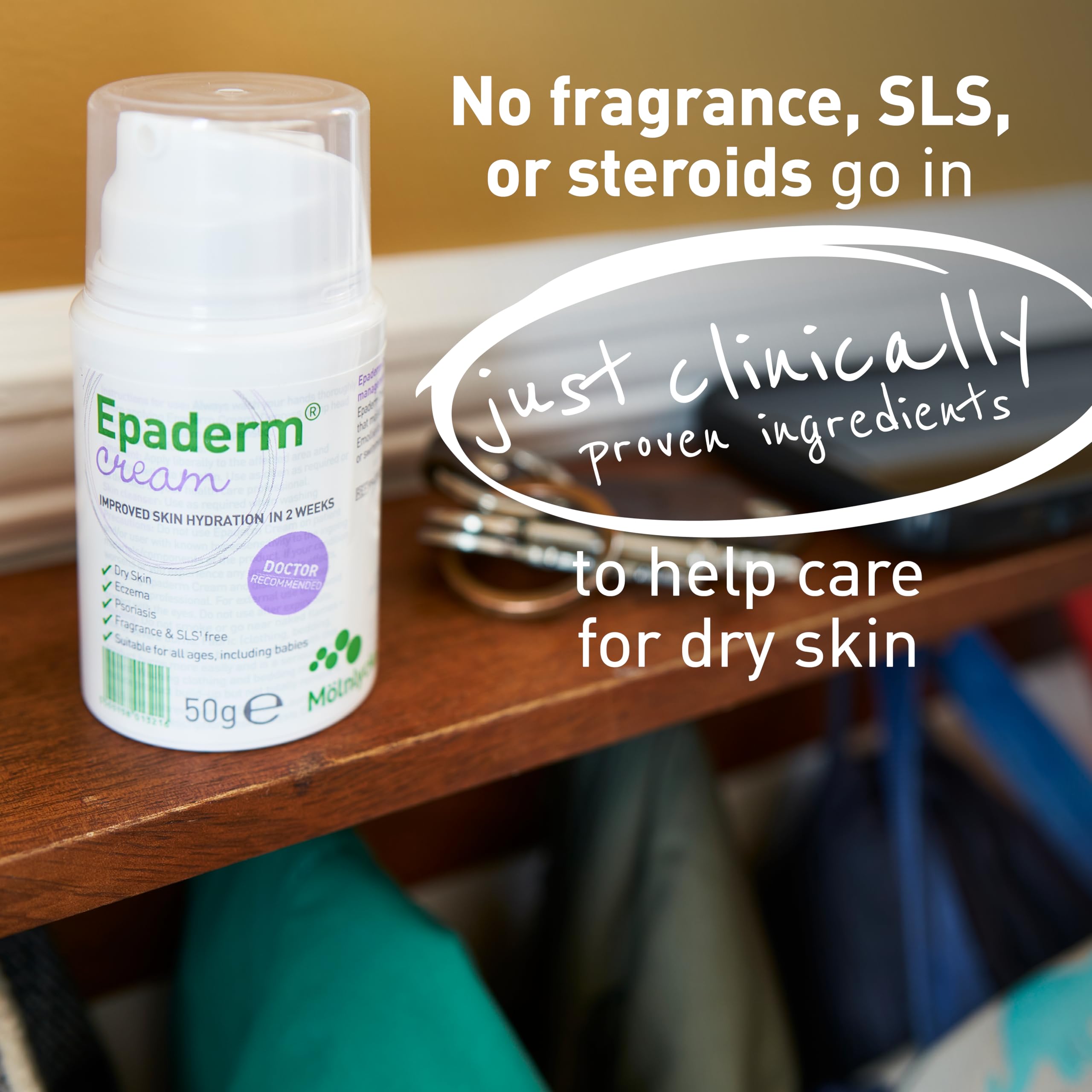 Familia diversa utiliza Epaderm Crema para cuidado diario.