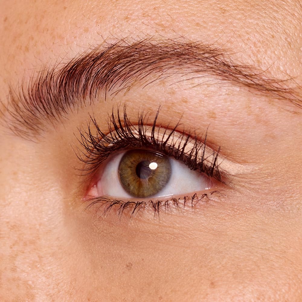 Delineador gel essence impermeable y de larga duración para ojos.