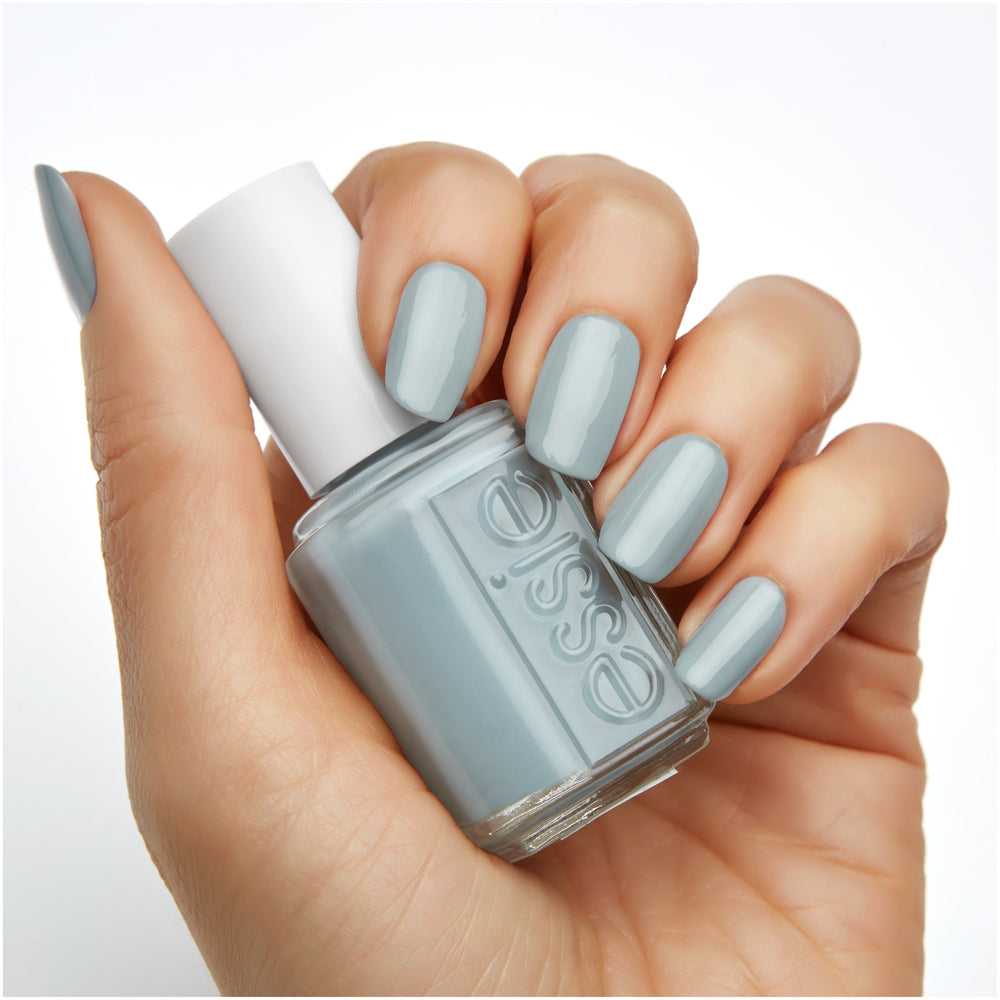 Esmalte essie incluye base y capa superior para manicura.