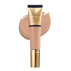Estée Lauder Futurist Hydra Rescue en botella para un brillo radiante de 12 horas.
