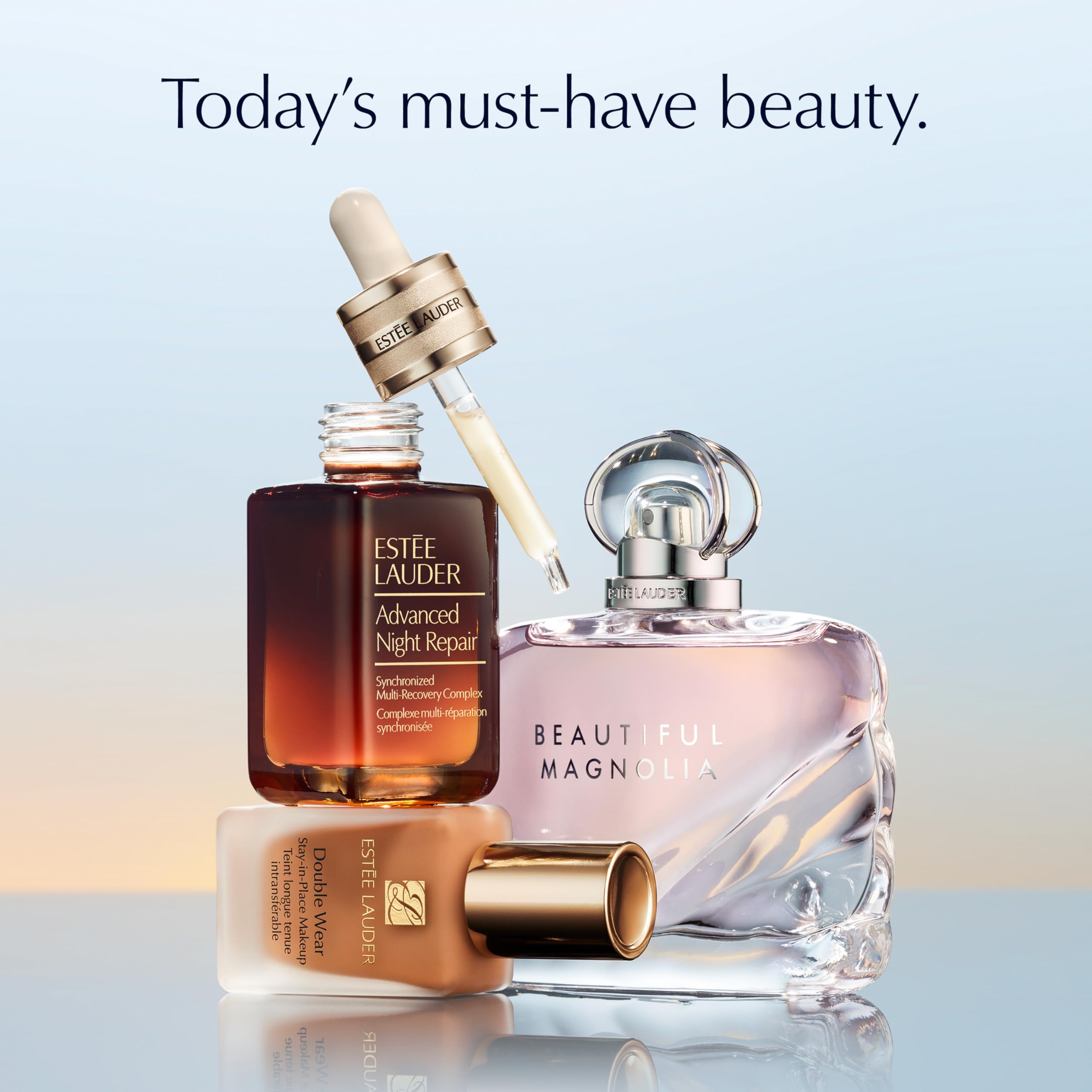 Estée Lauder Swiss Performing Extract, detalle del envase con acabado hidratante.