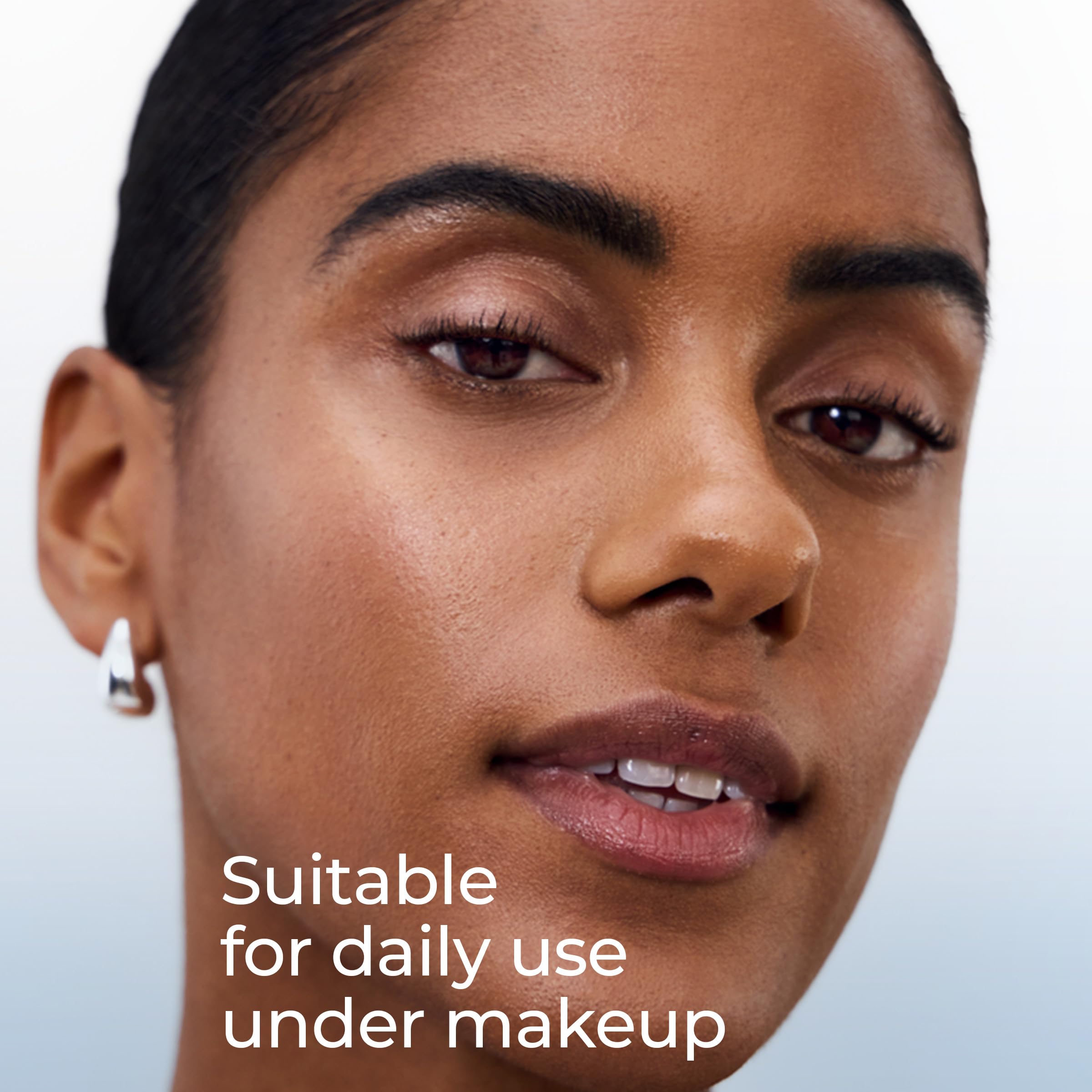 Eucerin Sun Clear Skin: hipoalergénico para piel sensible.