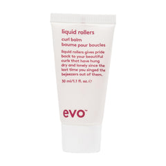 EVO Liquid Rollers Balm define rizos con textura suave y control de frizz.