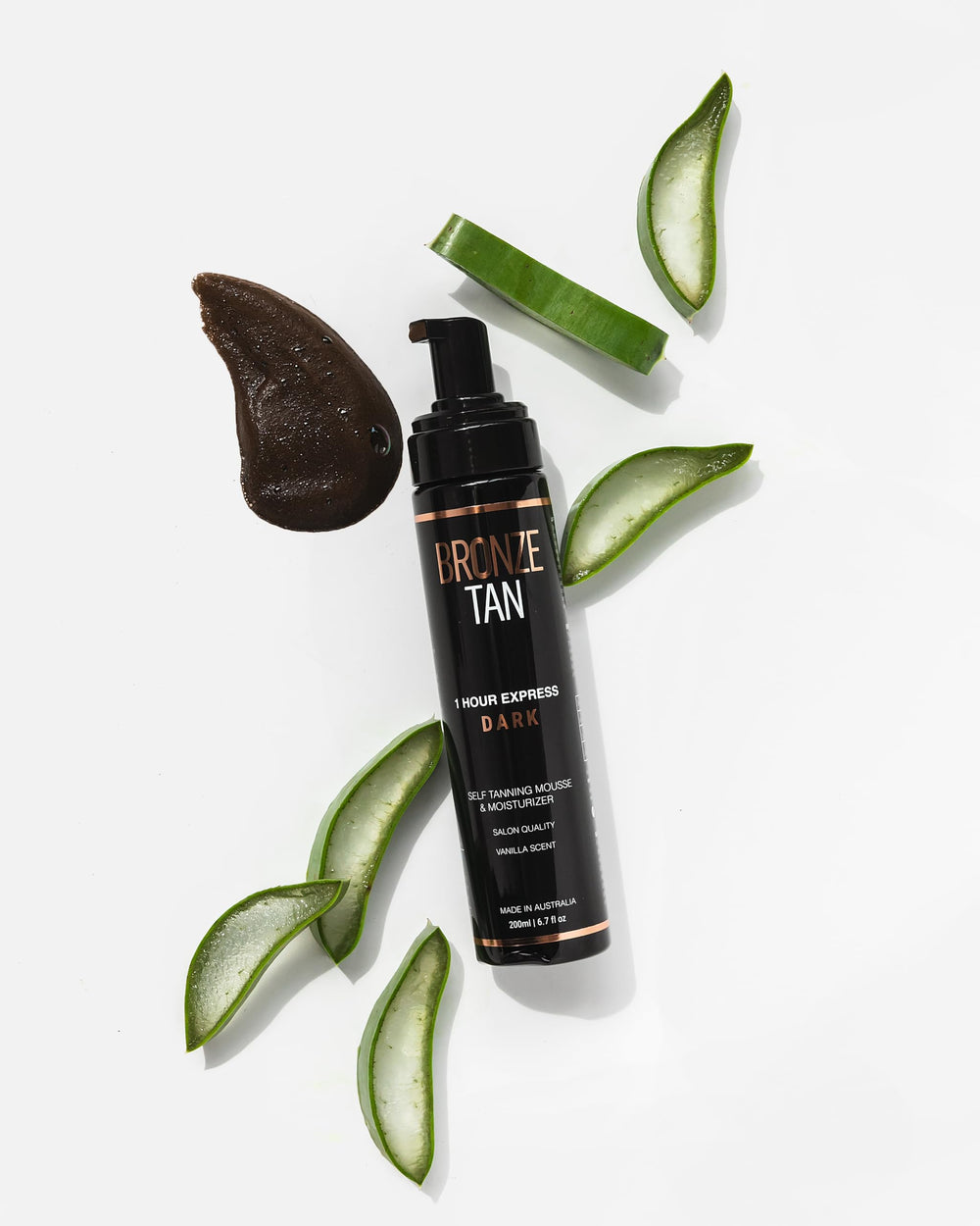 Fórmula de ingredientes naturales de Existing Beauty que hidrata la piel.
