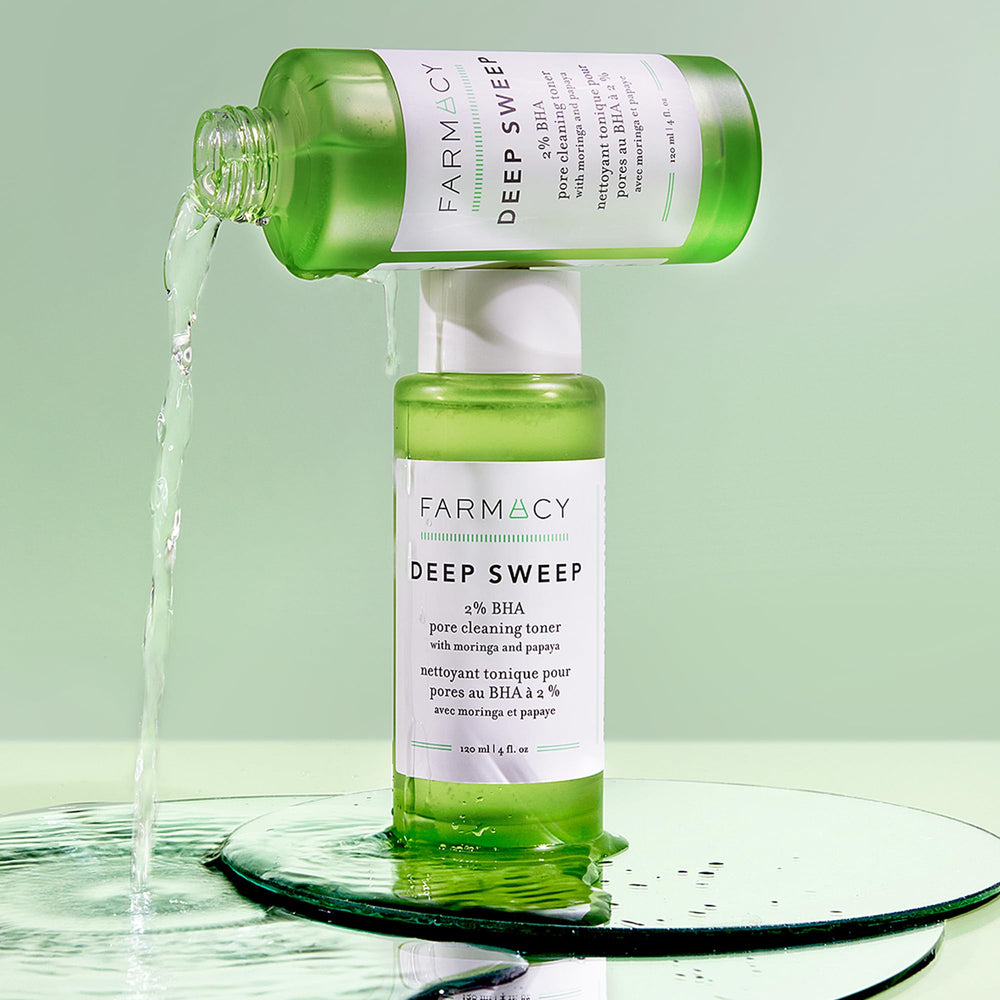 Farmacy Deep Sweep Toner: poros congestionados se ven más claros.