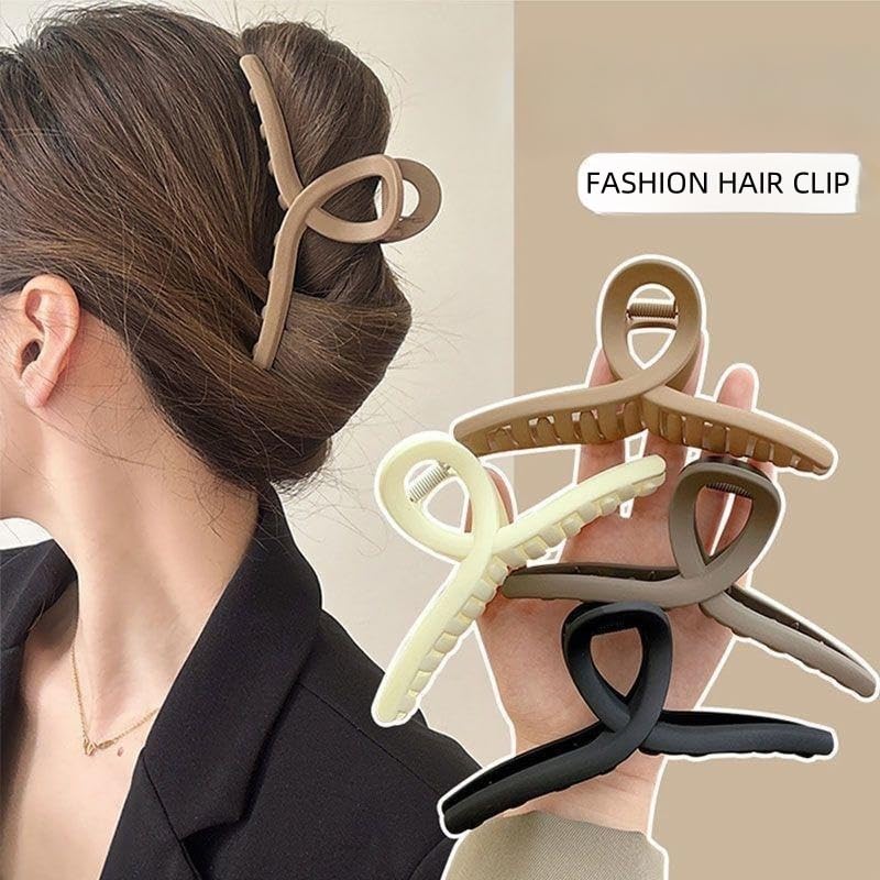 Pinza faucye para ocasiones especiales y outfits variados.