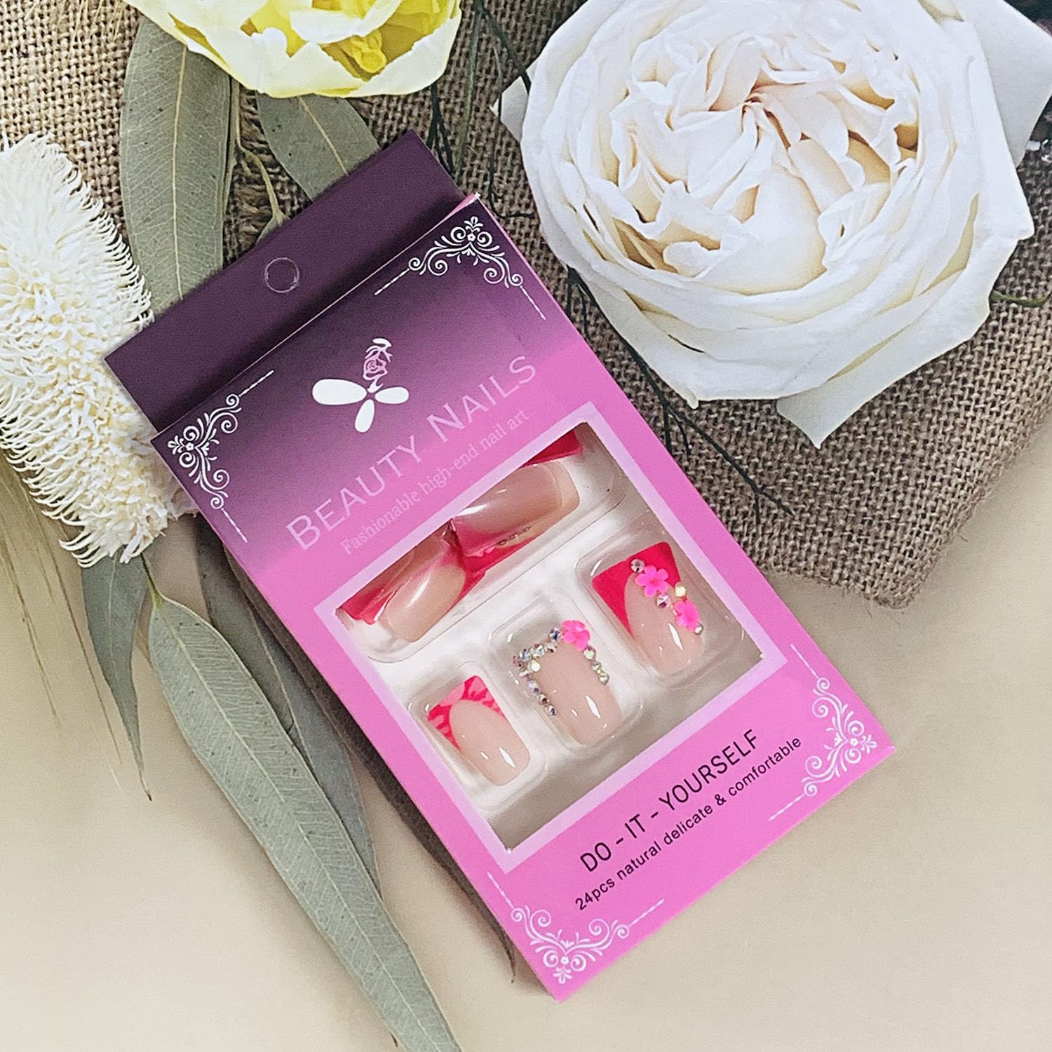 Regalo ideal FIEONCIY uñas artificiales para amigas y familiares.
