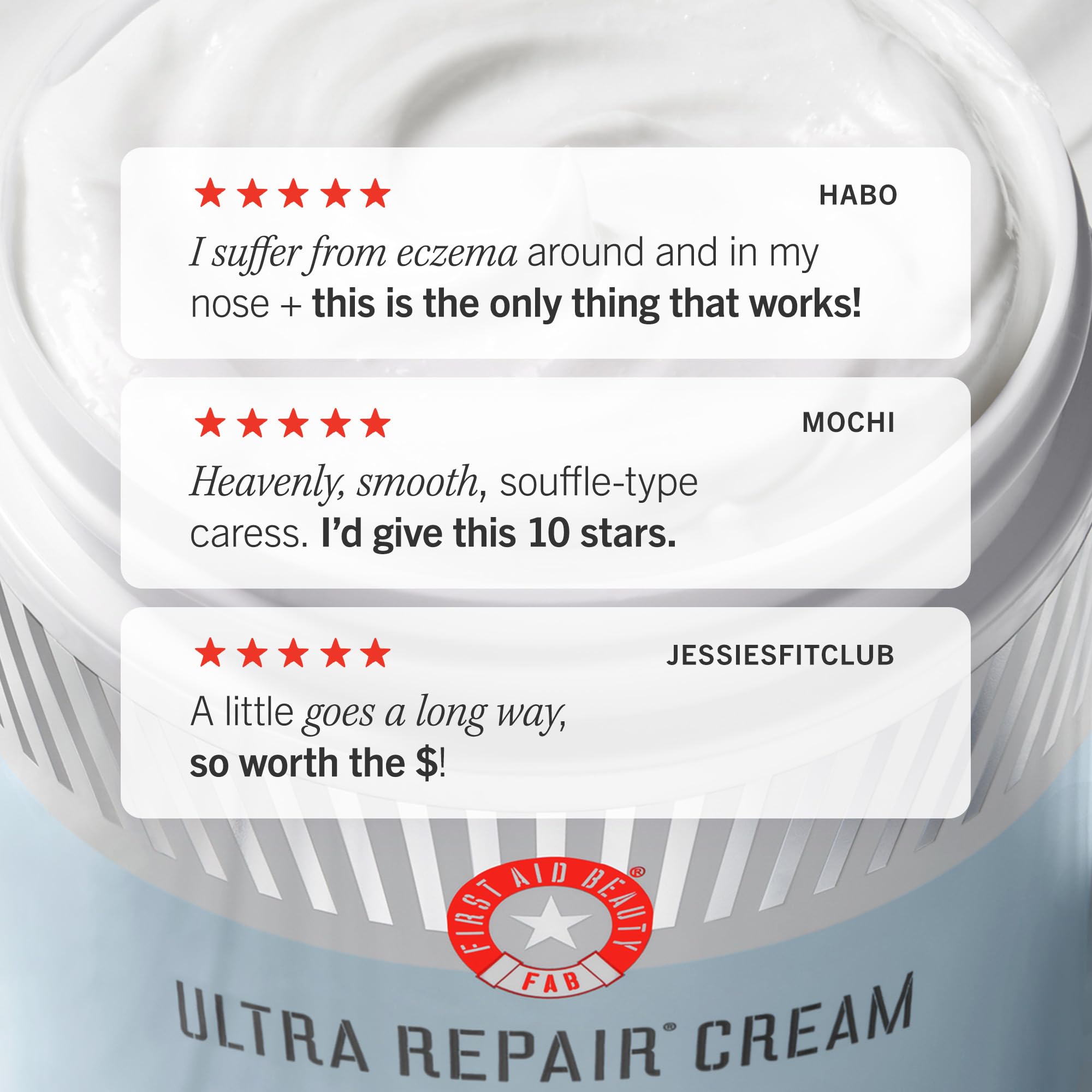 Uso diurno y nocturno con First Aid Beauty Crema Ultra Repair.