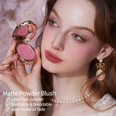 Flower Knows blush envase rococo, presentación premium para tocador.
