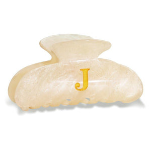 Pinza Fohufo con inicial J, vista frontal, aspecto elegante.
