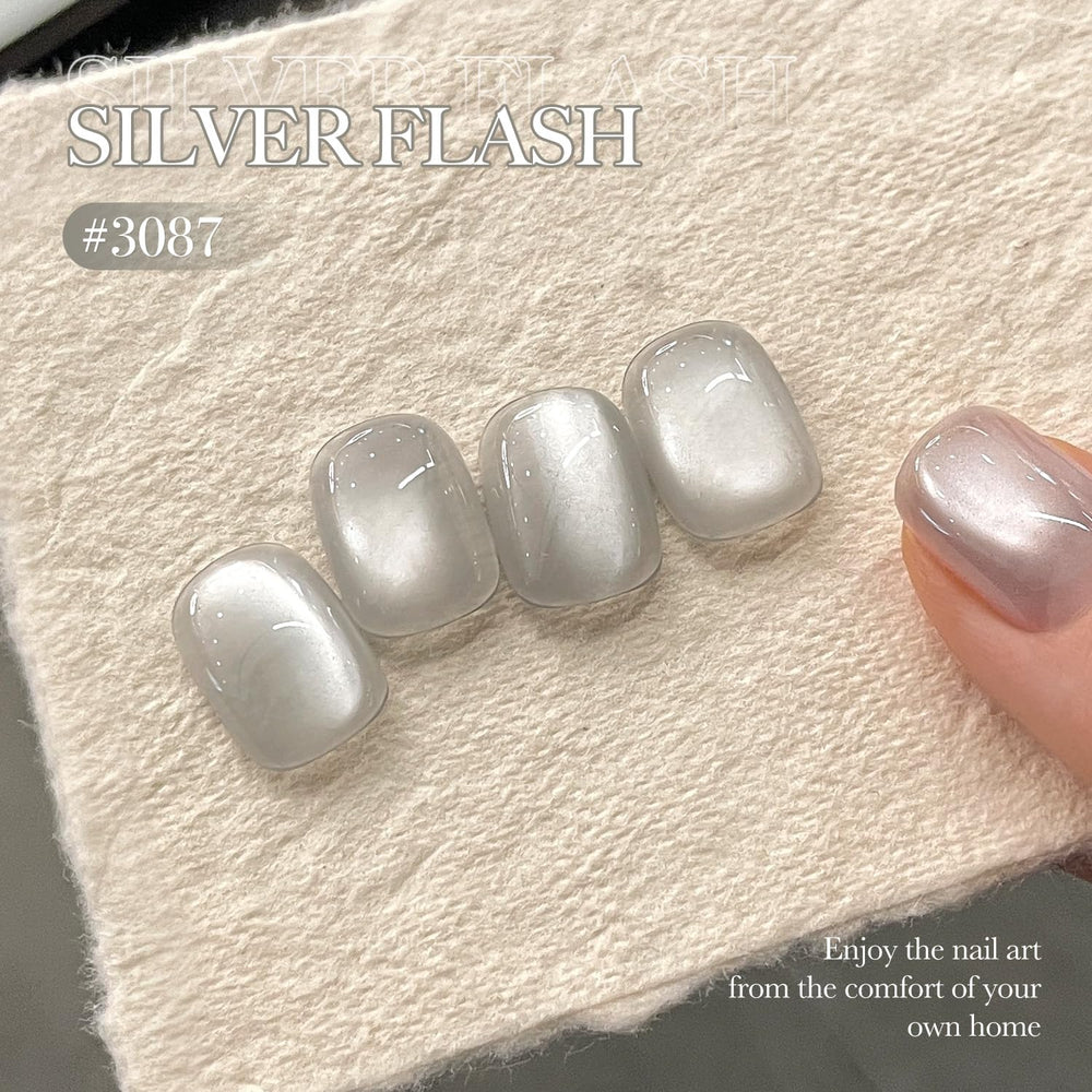 Acabado duradero y brillante gracias al top coat.