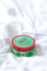 Garnier Fructis Pixie Play: acabado satinado sin sensación pegajosa.
