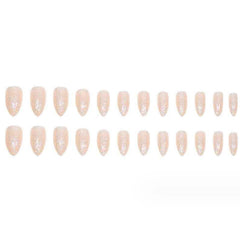 Empaque de Gifiky con accesorios para manicura rápida en casa.