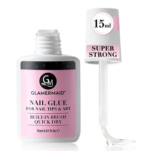GLAMERMAID: botella con pincel para aplicación precisa y limpia.