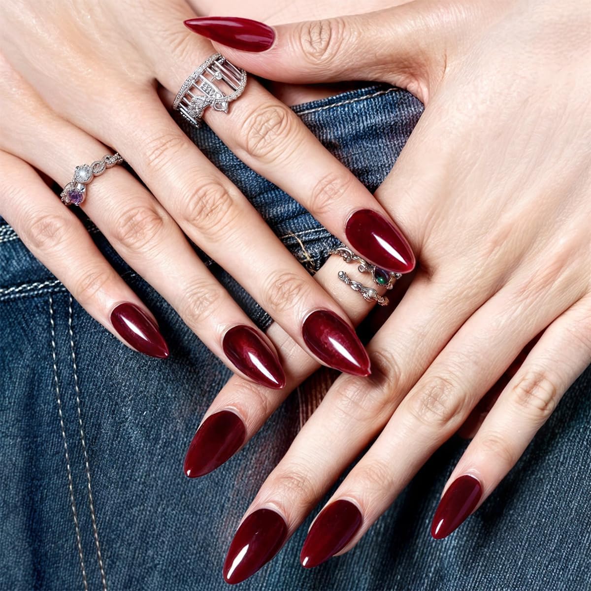 GLAMERMAID Vienen 48 adhesivos para fijación firme y segura.