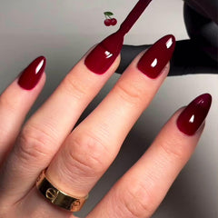 GLAMERMAID Diseño jelly con brillo intenso para un look elegante y llamativo.