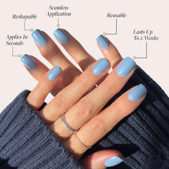 Kit Glamnetic Cashmere Blue con 30 uñas y accesorios para ajuste perfecto.