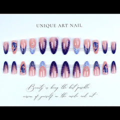 Uñas adheribles Gleamrain en tono nude, diseño ballena para un look suave
