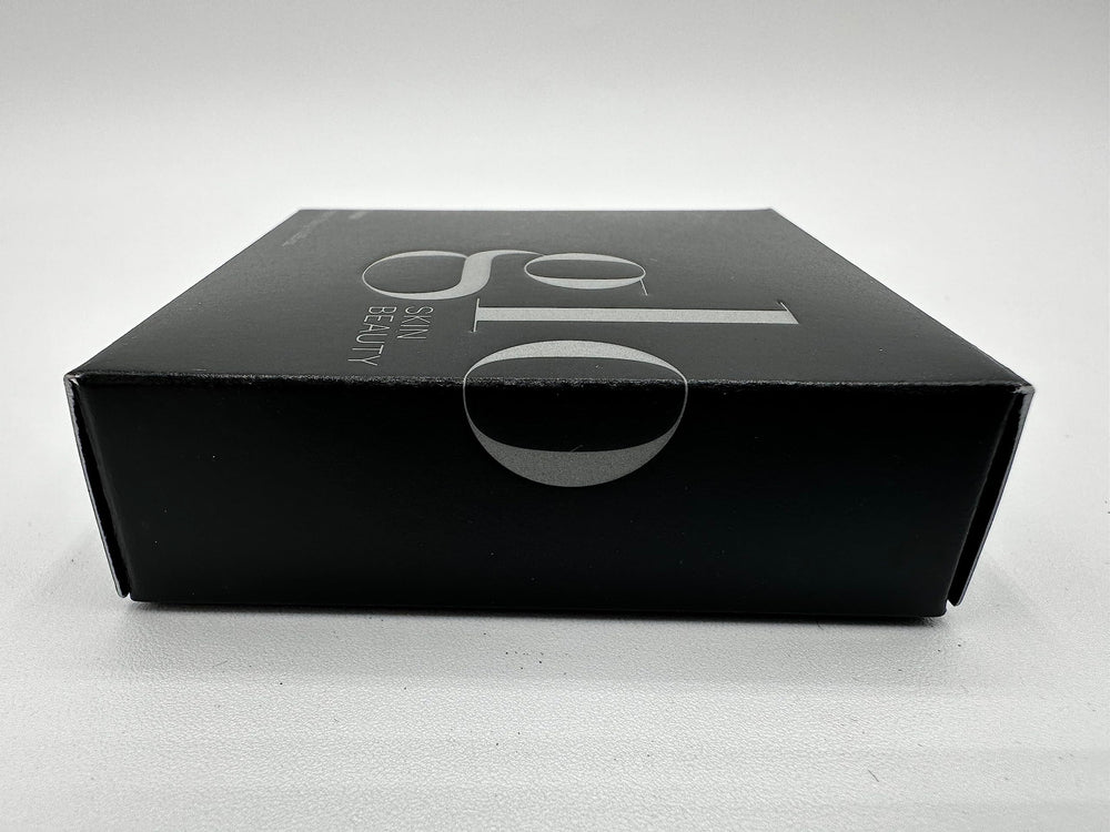 Glo Skin Beauty Bronceador, acabado radiante para un look natural